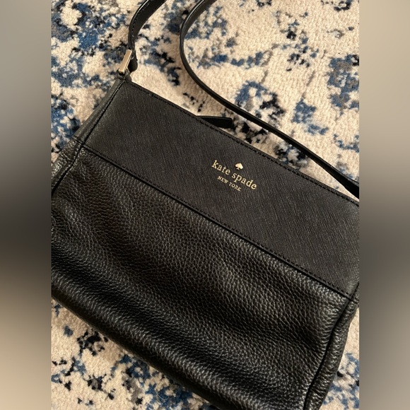 Black Leather Kate Spade Cross Body Purse - Picture 2 of 9